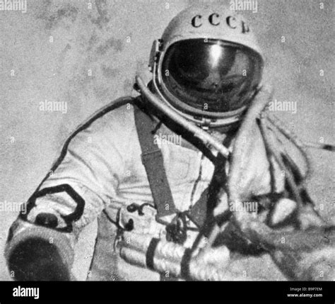 alexei leonov died first person to walk in space talk tennis