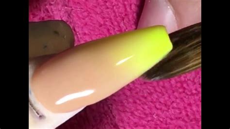 Acrílico cristal, rosa neón, mandarin, resina y gel bloom. Uñas acrílicas difuminado en color neon💕💅🏼 - YouTube