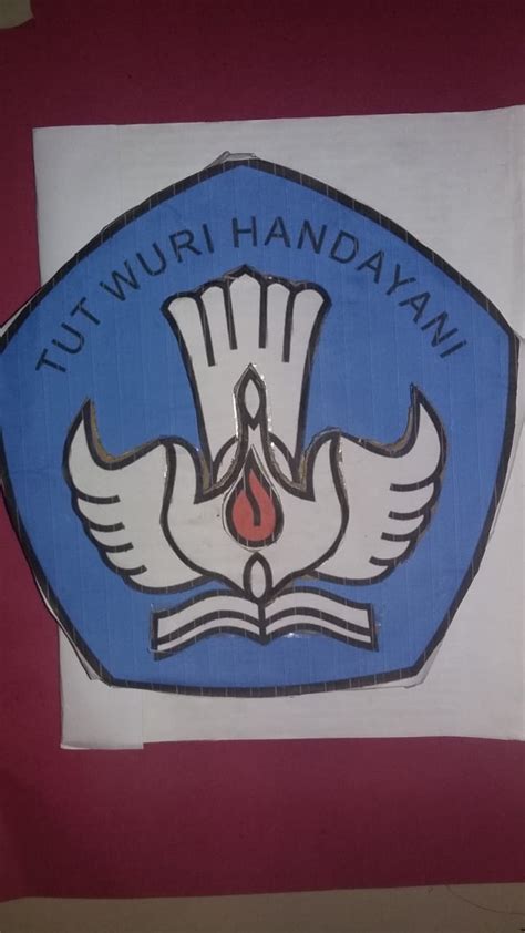 Karya Tangan Lambang Tut Wuri Handayani