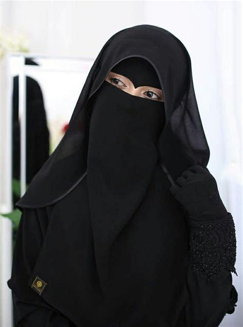 pin by nasreenraj on niqabisss stylish hijab niqab fashion arab girls hijab