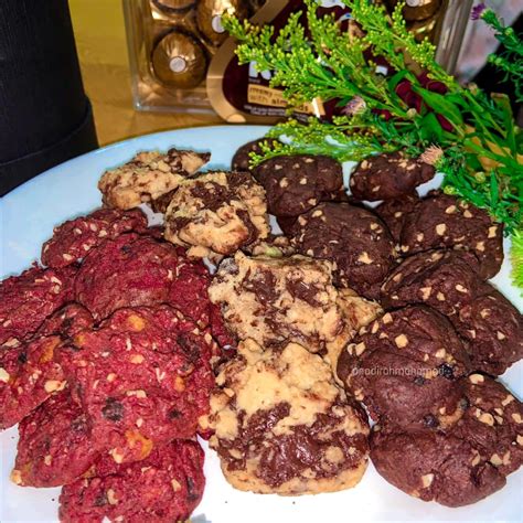 Treat yourself to a cookie break with famous amos® cookies. RESEPI COOKIES ALA FAMOUS AMOS - Biskut Coklat Chip, Red ...