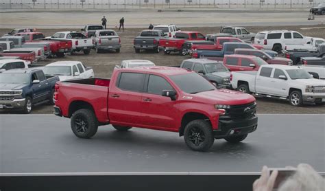 Chevy Reminds Us The 2021 Silverado 1500 Trail Boss Has Off Road Chops