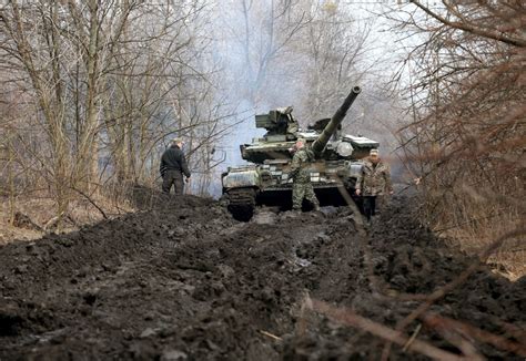 Kremlin saber-rattling in Ukraine: How the West should react – POLITICO