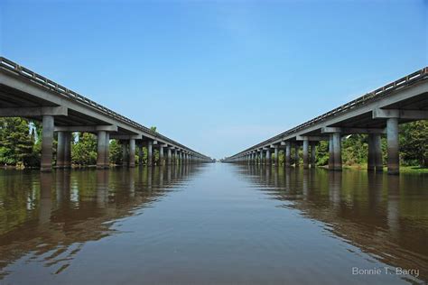 Jembatan donghai adalah jembatan lintas laut terpanjang di dunia. Jembatan Lintas Laut Terpanjang Di Dunia : Banyak kalangan ...