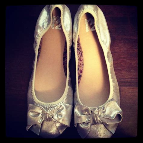 These Are My Shoes Silver Ballet Flats With A Lovely Bow On Them