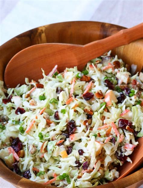 Take your coleslaw to a whole new level with sweet, tangy cranberries and crunchy pecans. Cranberry Pecan Slaw - #DIY&CRAFTS - | Gesunde rezepte ...