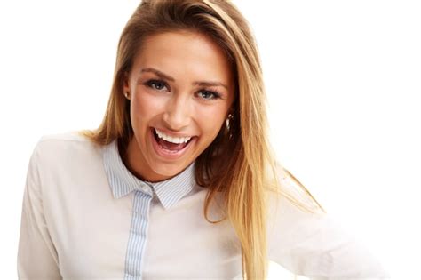 Mujer Feliz Sonriendo Aislado Sobre Fondo Blanco Foto Premium