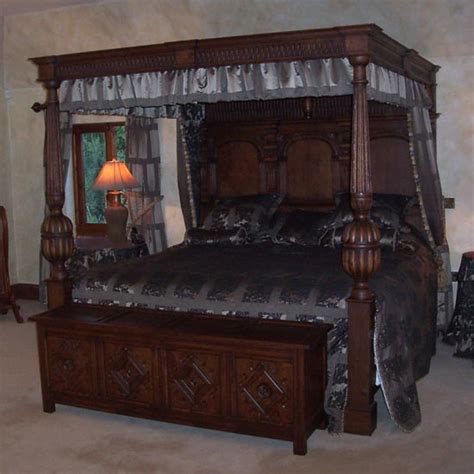 Based on a very old bed, this reproduction is among the newest in our line. Tudor Four Poster Bed
