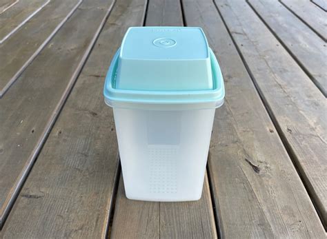 Vintage Tupperware Mint Green Pick A Deli Pickle Keeper 1560 Etsy Canada