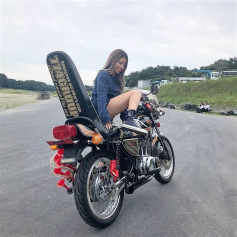 Download 車 スケッチ バイク Images For Free