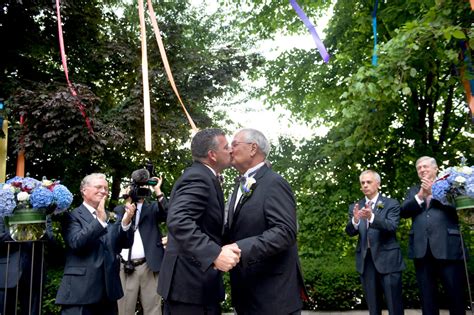For Some The Beginnings Of Gay Wedding Fatigue The New York Times
