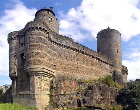 This is fougeres castle by redballoon productions on vimeo, the home for high quality videos and the people who love them. Fougeres Castle - Pano | Part of the castle (château) at ...