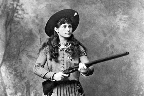 Feb 21, 2018 · the fifth of seven surviving children, annie oakley was born phoebe ann moses in 1860 in ohio and has a reputation for being one of the greatest rifle and shotgun shots in the world. Biography of Sharpshooter Annie Oakley