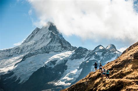The classic traverse ascending via the superbly exposed. Eiger Ultra Trail E51 • Trailrunning » outdooractive.com