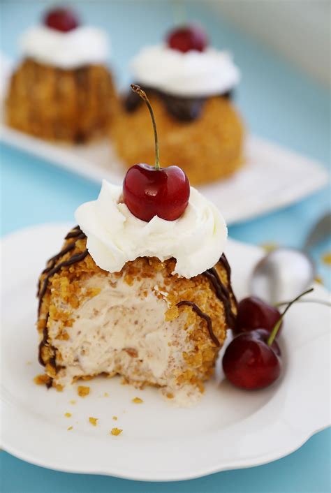 Choose from rich dark chocolate, strawberry or a simple vanilla. Easy Mexican Fried Ice Cream