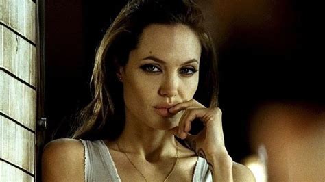Angelina Jolie Hottest Scenes Assista V Deo
