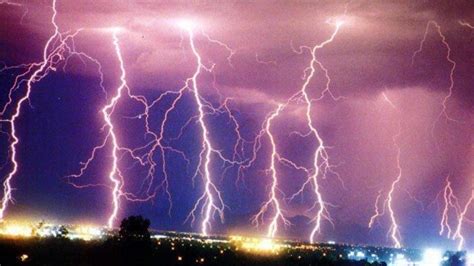 The best gifs are on giphy. Lightning Wallpapers HD - Wallpaper Cave