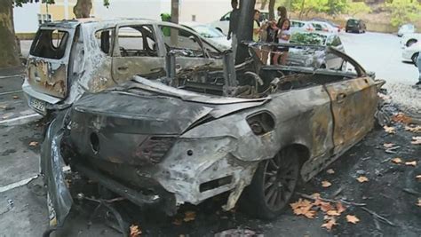 20 hours ago · incêndio em loures mobiliza 100 bombeiros. Incêndio de origem suspeita destrói três viaturas em ...
