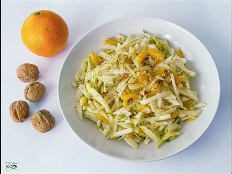 Poi prendete il finocchio, lavatelo e affettatelo con una mandolina. Insalata Siciliana di Finocchi e Arance - Veg Raw Food ...