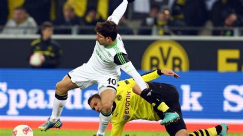 Select from premium perisic wolfsburg of the highest quality. Perisic van Dortmund naar Wolfsburg | RTL Nieuws