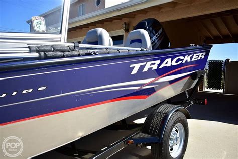 2013 Used Tracker Pro Guide V 16 Wt Aluminum Fishing Boat For Sale