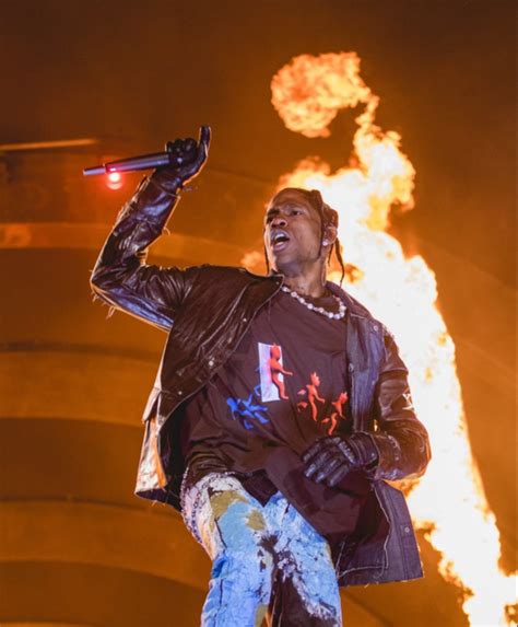 What Happened At The Travis Scott Astroworld Festival The Us Sun