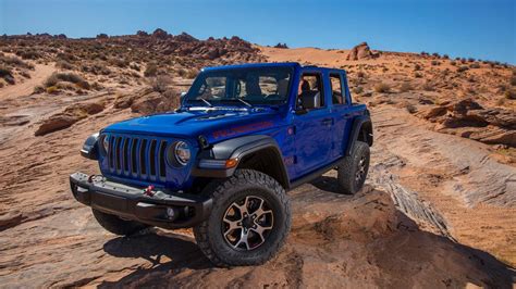 Jeep Wrangler, Gladiator Factory Two-Inch Lift Kit Introduced