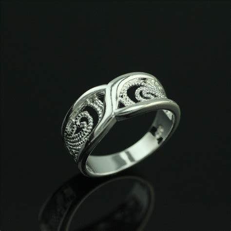 925 Sterling Silver Ring Unique Design Woman Ring Contracted Twist