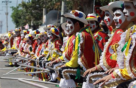 Gran Parada De Tradición Lleva El Carnaval De Barranquilla A Su Punto
