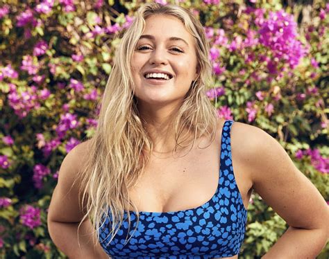 Model Iskra Lawrence Is Viciously Trolled After Confirming Shes