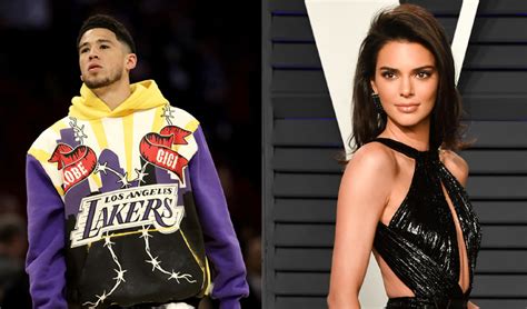 So when did she get together with the nba player is kendall jenner dating devin booker? Devin Booker Flirts With Kendall Jenner Months After Being ...