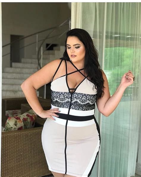 Pin By Marsattack2016 On Cleo Lima Fernandes Curvy Girl Fashion Curvy Woman Plus Size Models