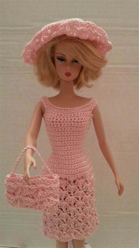 An evening gown and a. OOAK Crochet Dress for Silkstone barbies: | Crochet barbie ...