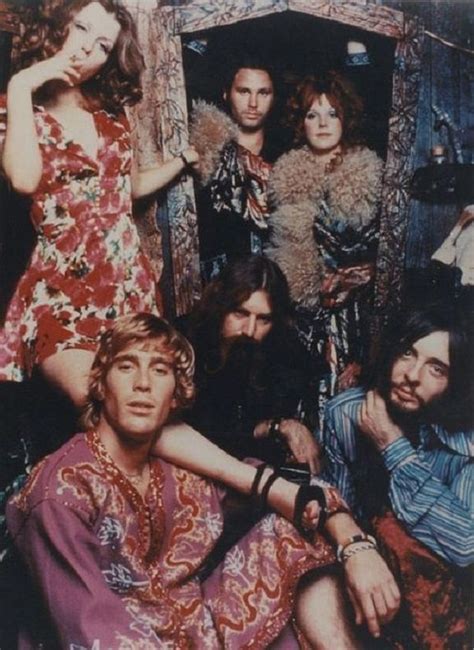Both saw each other as wild, independent, emotionally unstable in his will, morrison appointed pamela as his only heir, which provoked the suspicion of many who believed she was behind his death. Jim and Pam Morrison | Jim Morrison, Pamela Courson and ...