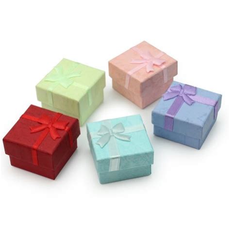 Shop gift boxes & containers at the container store. Small Boxes for Gifts: Amazon.co.uk