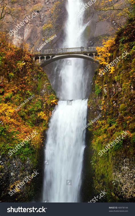 Multnomah Falls Waterfall Near Portland Oregon Second Highest Year