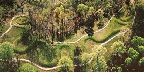 Thumbnail Serpent Mound Ohio Mound Builders Hopewell Culture