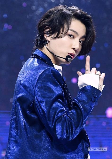 Jungkook S Electrifying Performance Of Dynamite At MMA 2020