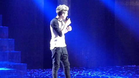 One Direction Melbourne October 16 2013 Niall Dancing Youtube