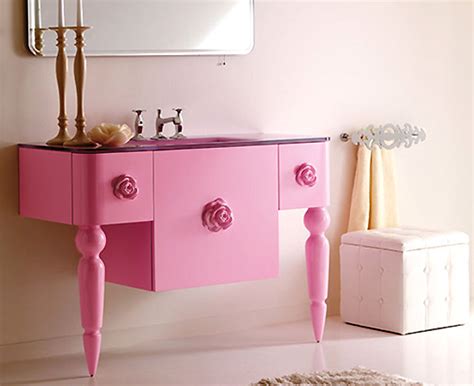 Decorating With Pink