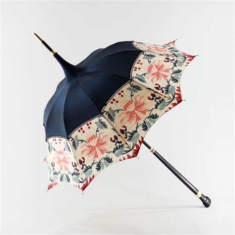 Beautiful Drops Gorgeous Umbrellas Arts Design Drops Maison