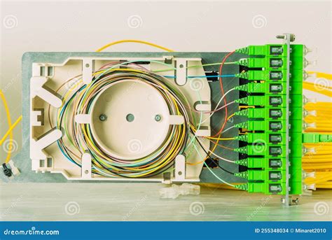 Fiber Optic Cable Connection Spice Tray In Optical Distribution Frame