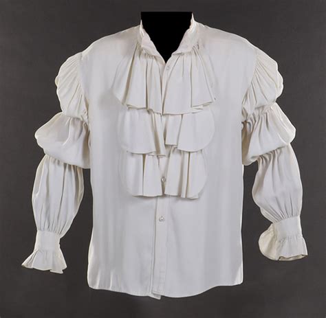 Seinfeld Puffy Shirt Up For Auction