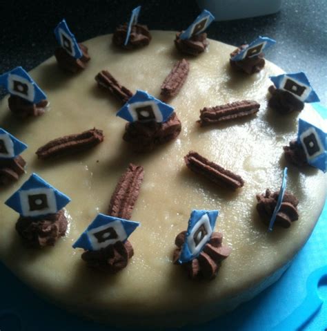 Lang ist es her, hier ist mein neuer werk!!! Neues aus der Backstube: Papas HSV-Torte