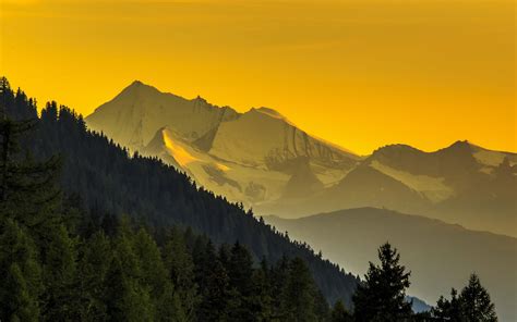 Download 3840x2400 Wallpaper Mountains Horizon Dawn Sunrise Yellow