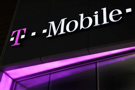 T Mobile Says Its Working To Fix Widespread Network Issues Las Vegas