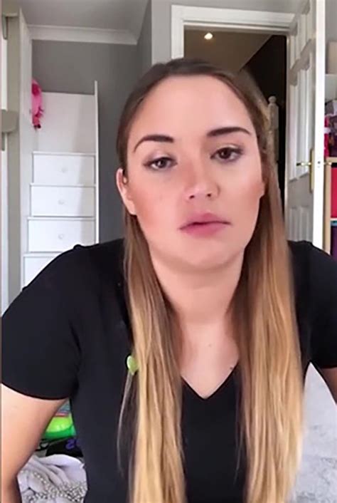 Jacqueline Jossa Emotional As Actress Is Told Shes Fat And Ugly By Strangers Metro News