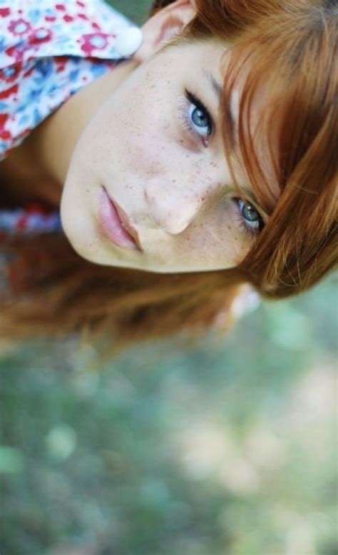 pin by sarah sommers on freckled in 2020 red hair woman beautiful red hair gorgeous eyes
