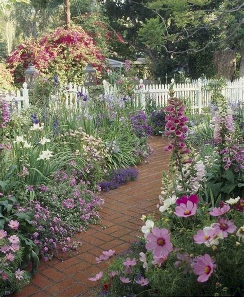 55 Gorgeous Backyard Flowers Garden Landscaping Ideas In 2020