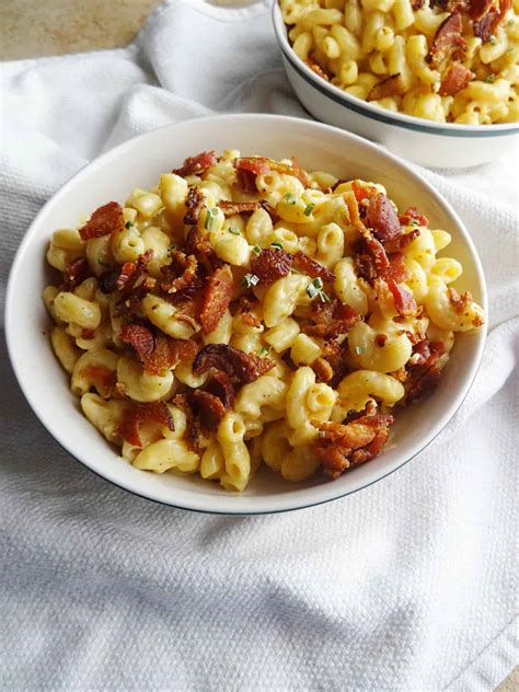 Bacon Mac And Cheese Recipe Creamy And Delicious Savory